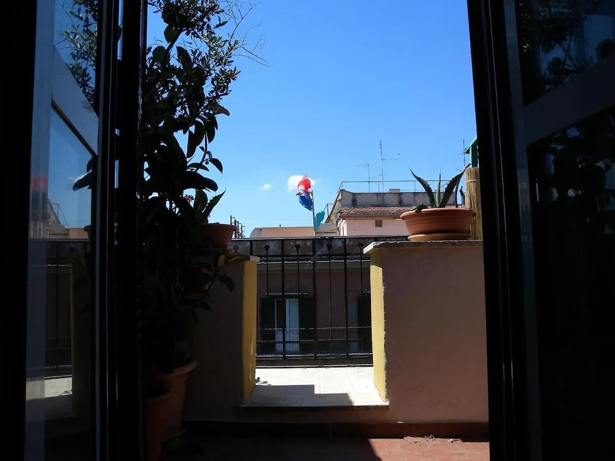 Esquilino Piano Alto Apartment Rome