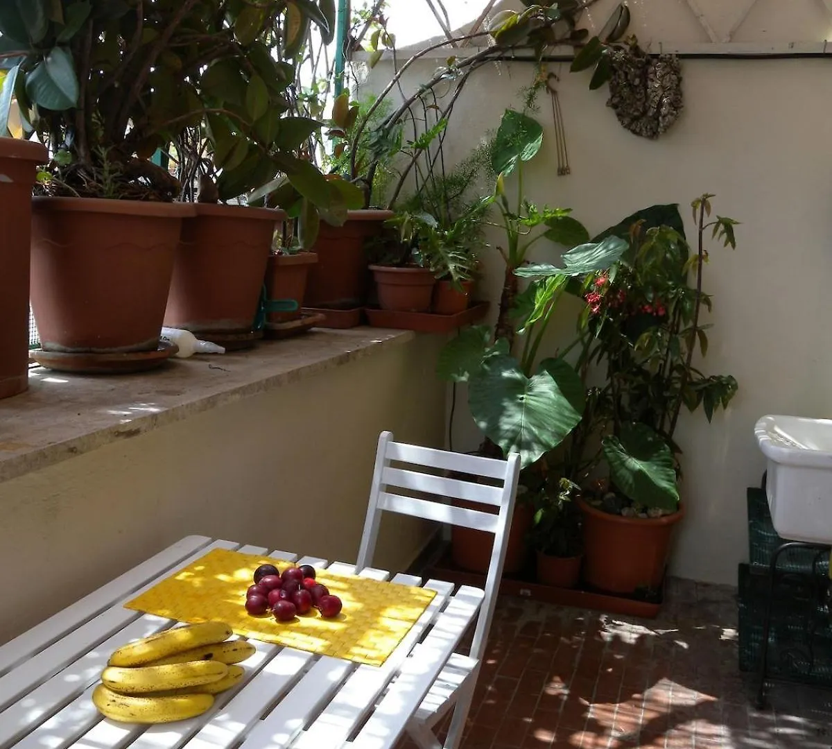 Esquilino Piano Alto Apartment Rome Italy