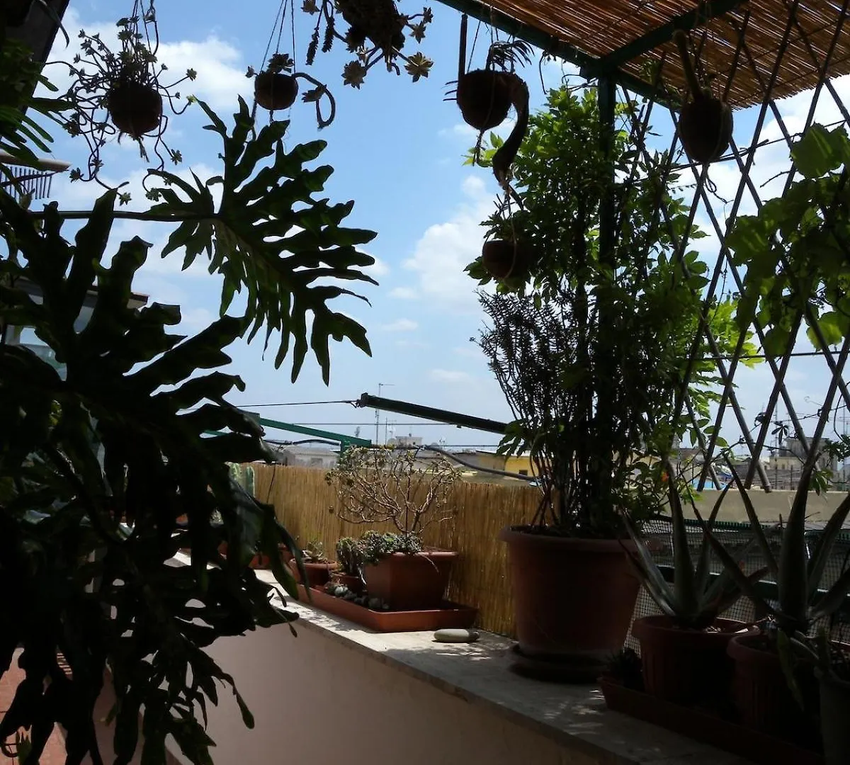 Esquilino Piano Alto Apartment Rome
