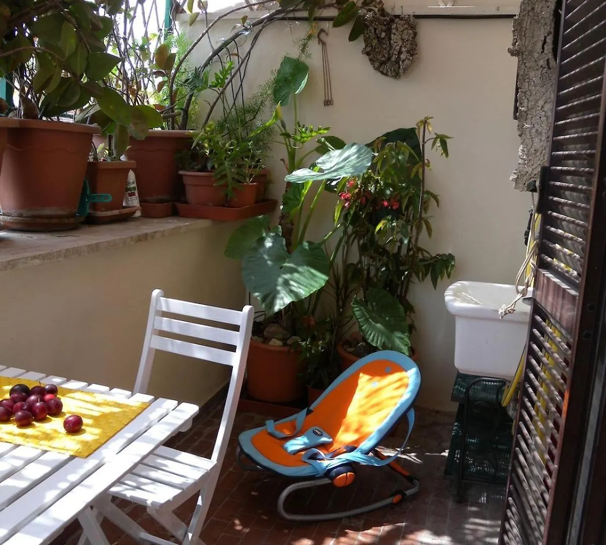 Esquilino Piano Alto Apartment Rome