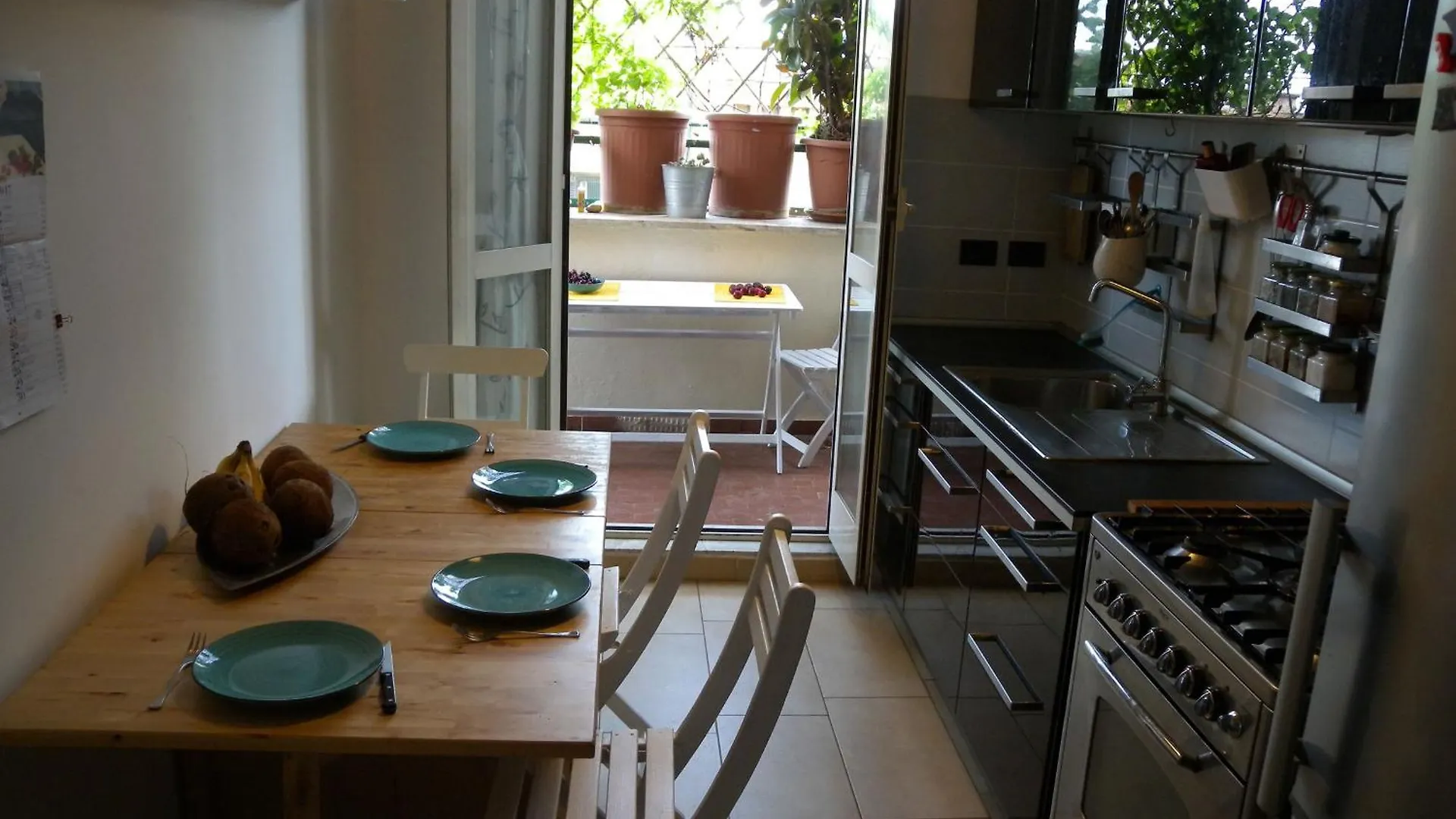 Esquilino Piano Alto Apartment Rome Italy