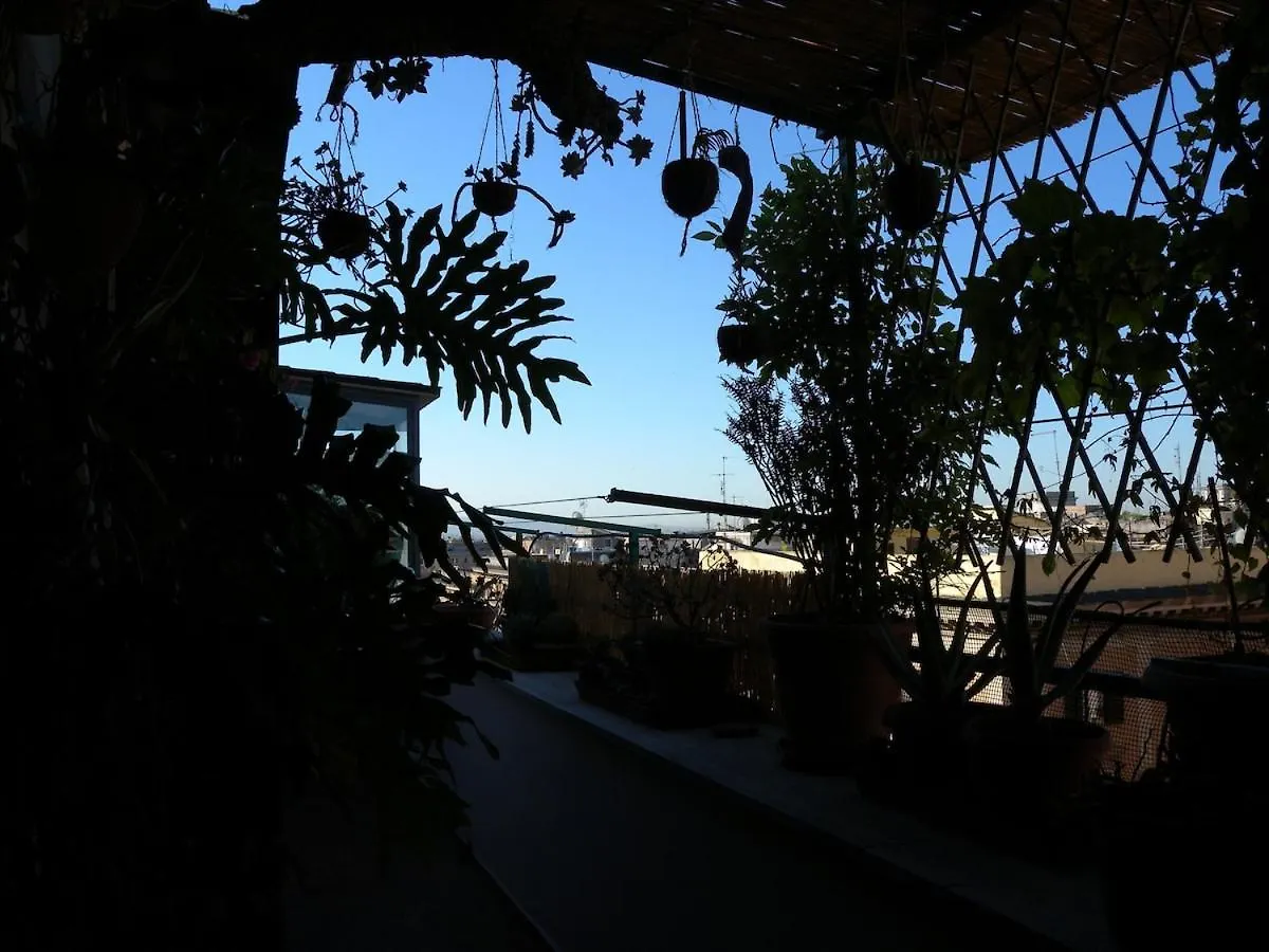Esquilino Piano Alto Apartment Rome